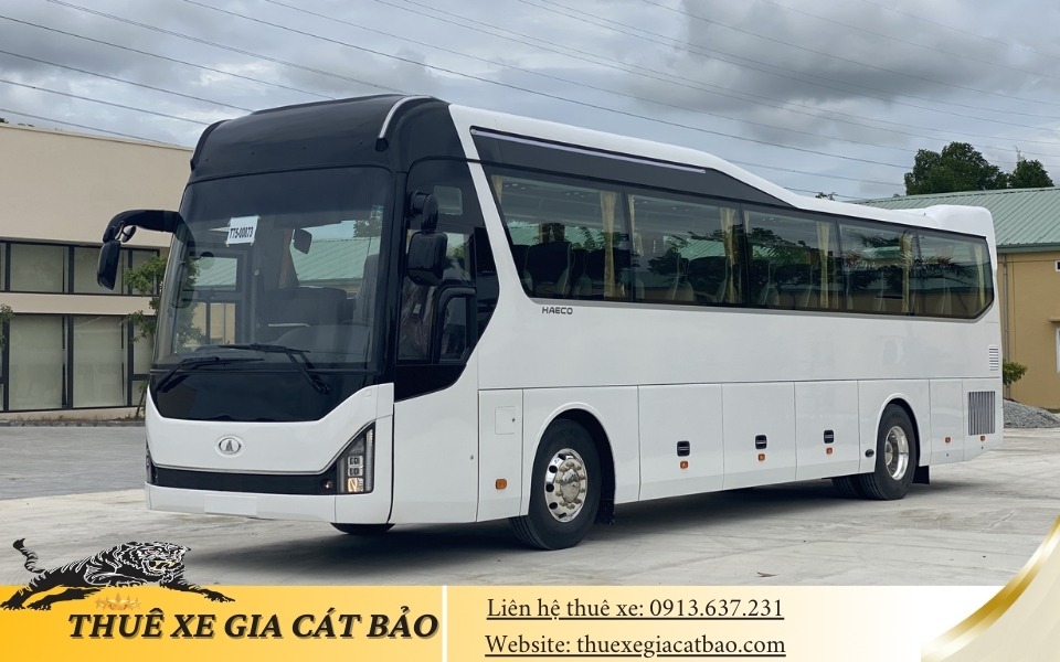 dich vu cho thue xe du lich 45 cho universe haeco tai tphcm